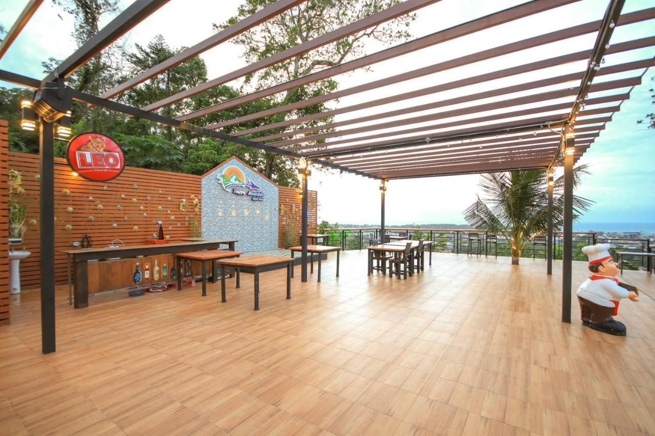 Happy Mountain Airport Resort Nai Yang Екстер'єр фото