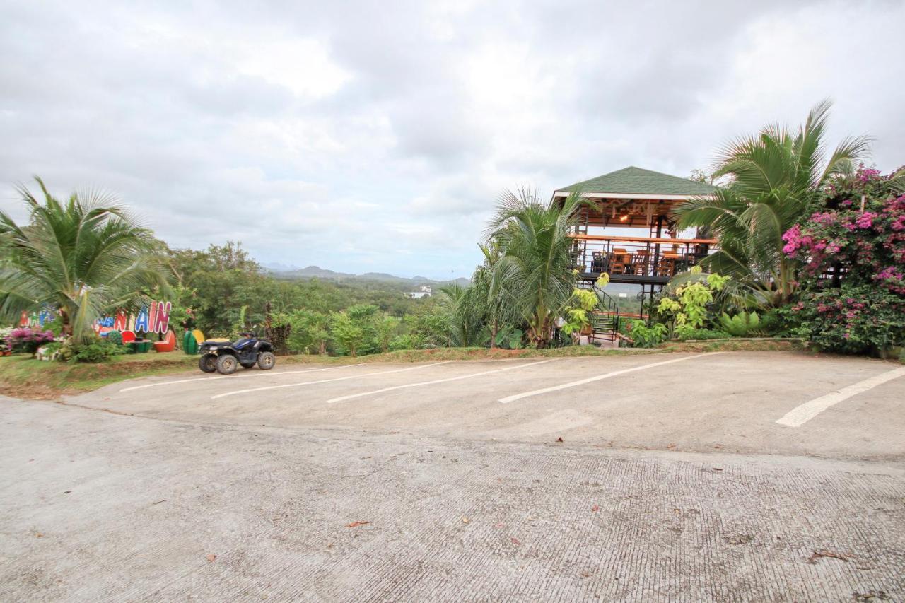 Happy Mountain Airport Resort Nai Yang Екстер'єр фото